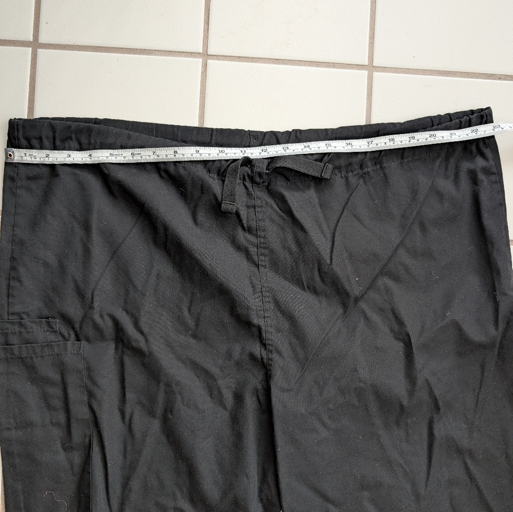 UA Scrubs Black Scrub Pants - Picture 5 of 5